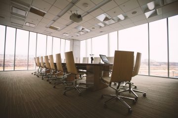 Krzesło biurowe – komfort pracy w różnych warunkach